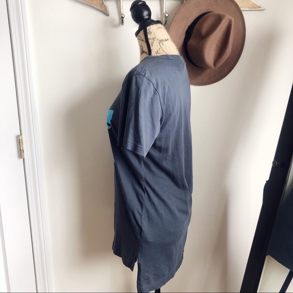 ✨Adidas Tee✨ - Picture 2 of 2